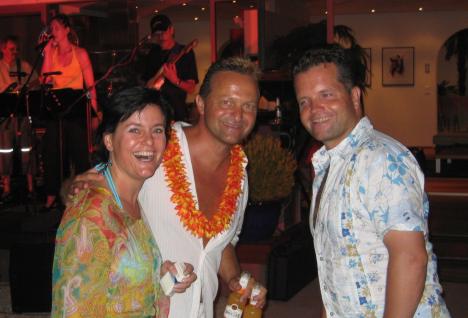 Party 293b.jpg   24kb   26.03.2021 22:26:10
